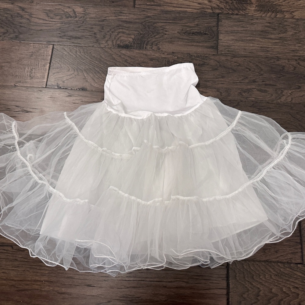 White Tulle Petticoat/Skirt